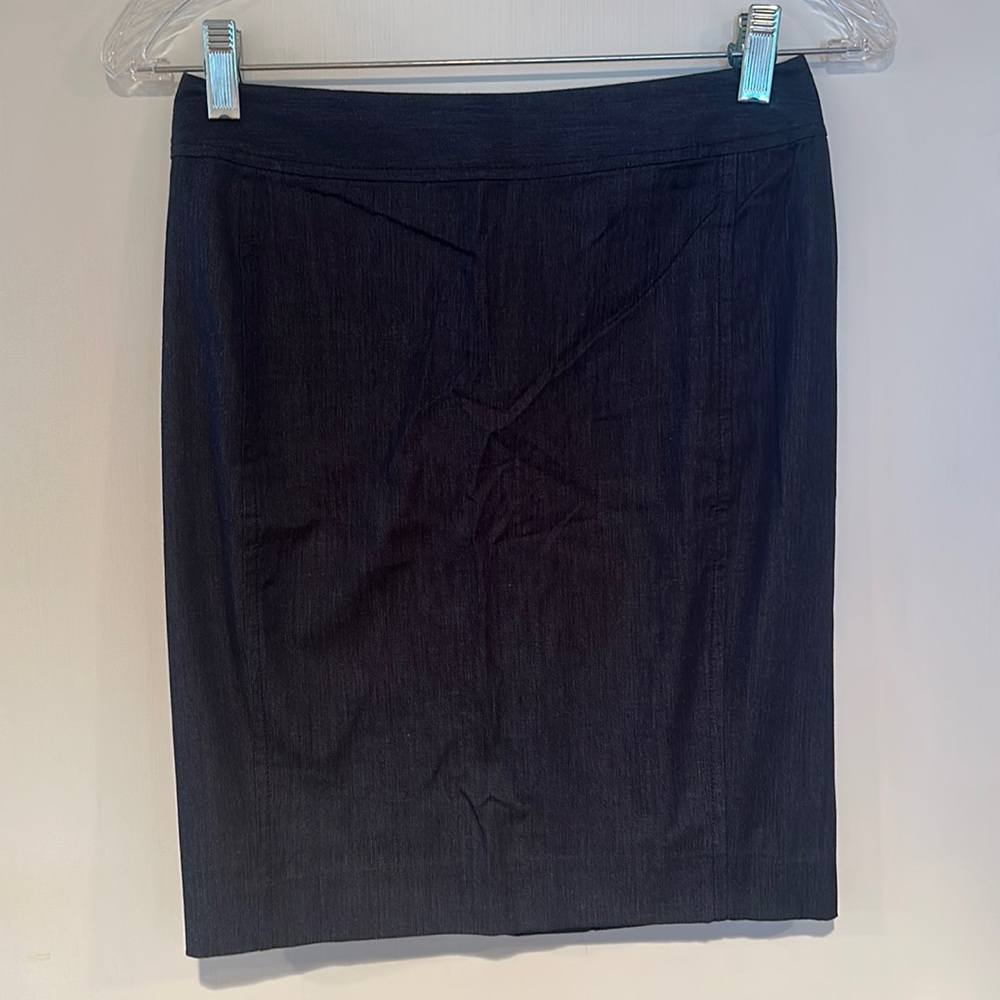 Pencil skirt